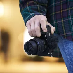 SONY ZV-E1 + FE 28-60MM F/4-5.6