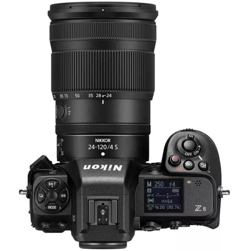 NIKON Z8 DE DESSUS