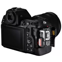 NIKON Z8 DE 3/4