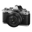 NIKON Z FC - Kit 28mm f/2.8 SE rétro compact