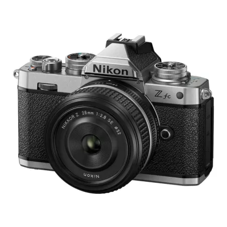 NIKON Z FC - Kit 28mm f/2.8 SE rétro compact