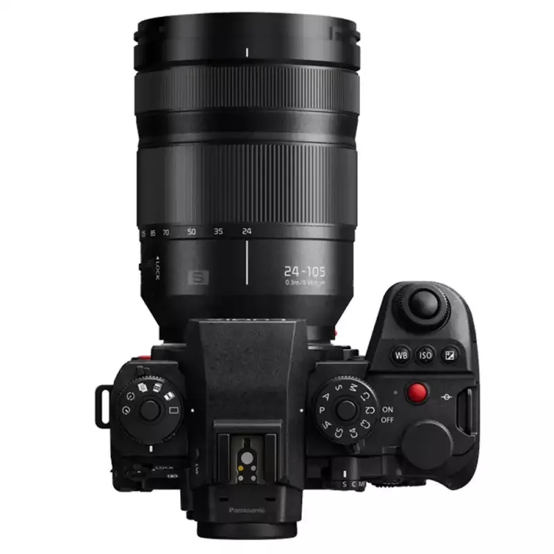 PANASONIC LUMIX S1 IIE + L 24-105MM F/4 MACRO OIS