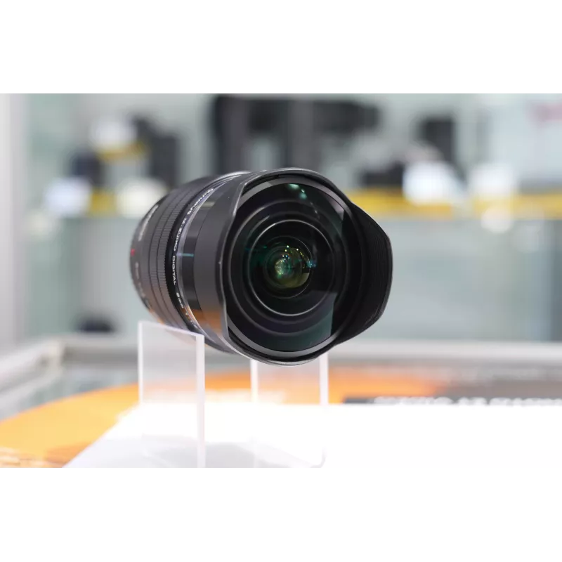 OLYMPUS ZUIKO ED 8MM F/1.8 FISHEYE PRO OCCASION SALON