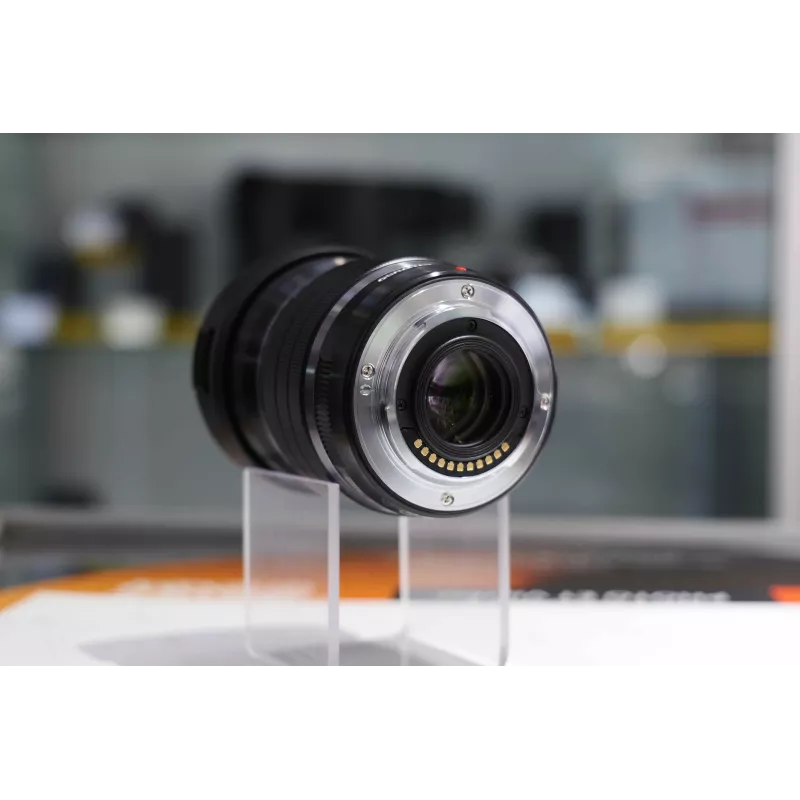OLYMPUS ZUIKO ED 8MM F/1.8 FISHEYE PRO OCCASION SALON