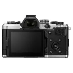 OM System OM-3 – Hybride compact créatif