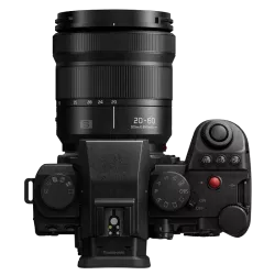 Panasonic Lumix S5 IIX + L 20-60mm F/3.5-5.6 S
