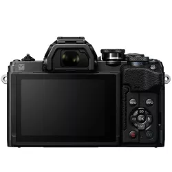 OLYMPUS OM-D E-M10 MARK IV - Accro Photo
