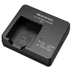OM SYSTEM BCS-7 CHARGEUR DE BATTERIE BLS-7