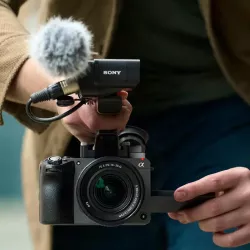 SONY FX2 - Caméra plein format 4K pro